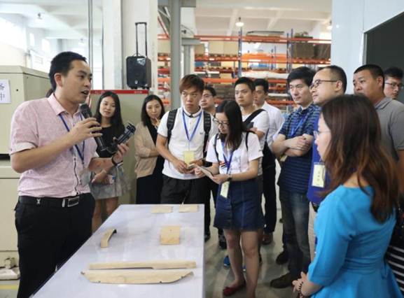 巴斯特的极致天窗工艺新葡京网上赌场遇见伟(图27)