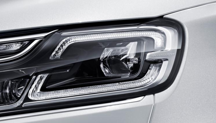 巴斯特的极致天窗工艺新葡京网上赌场遇见伟(图28)