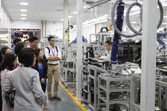 巴斯特的极致天窗工艺新葡京网上赌场遇见伟(图26)